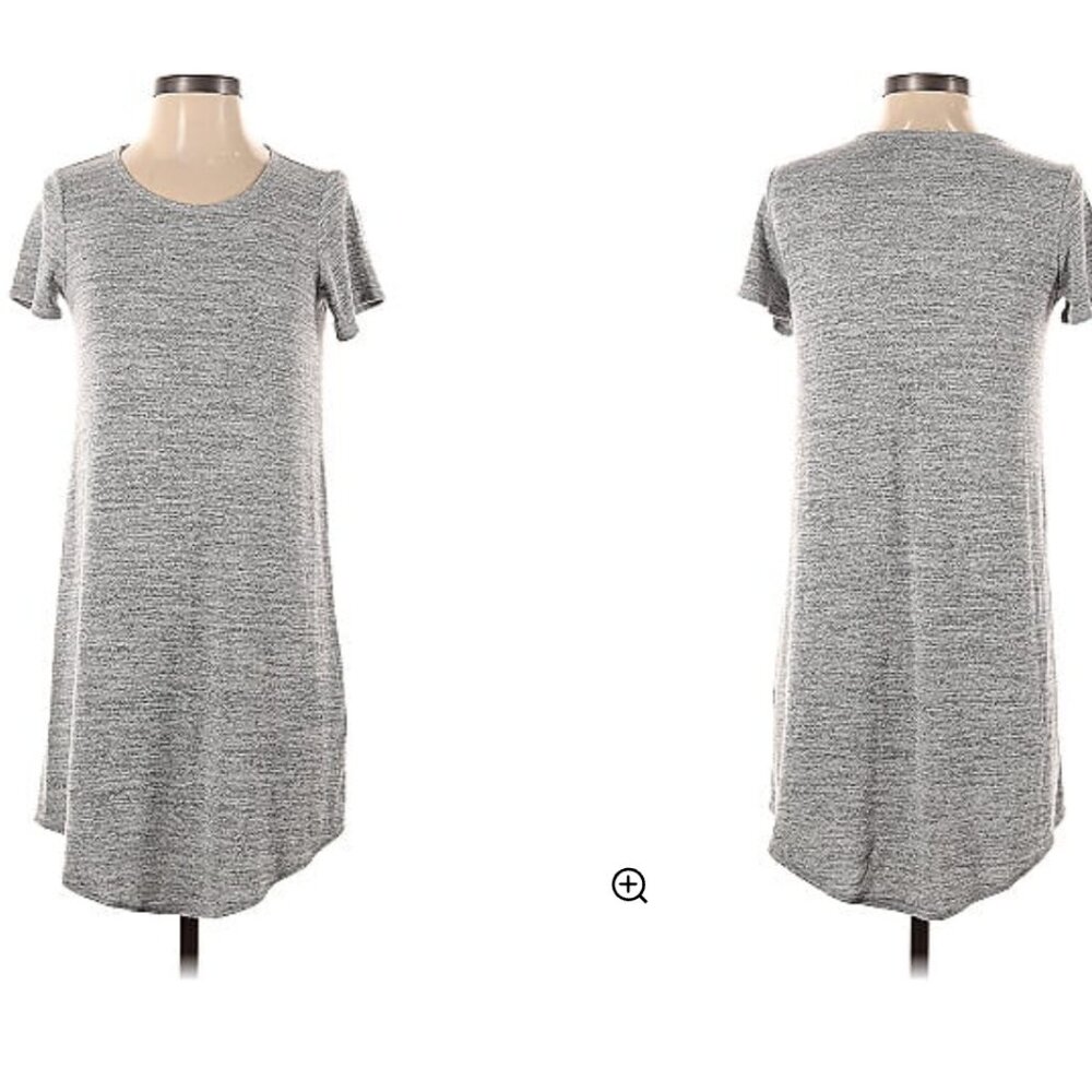 Aritzia // Wilfred Free Gray T-Shirt Dress